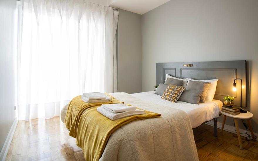 Sunny 4 Bedroom Apartment - With View Coimbra Exterior photo